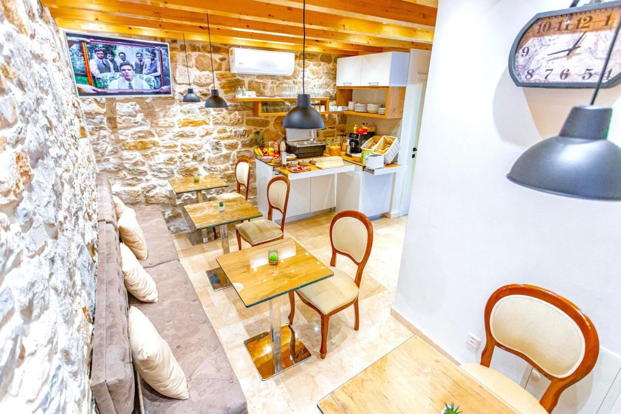 New Lux Merissima Bed & Breakfast 4*